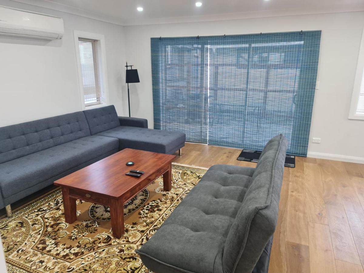 Brand New Home - Central Masterton Exterior foto